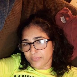 Meet your Posher, Yova